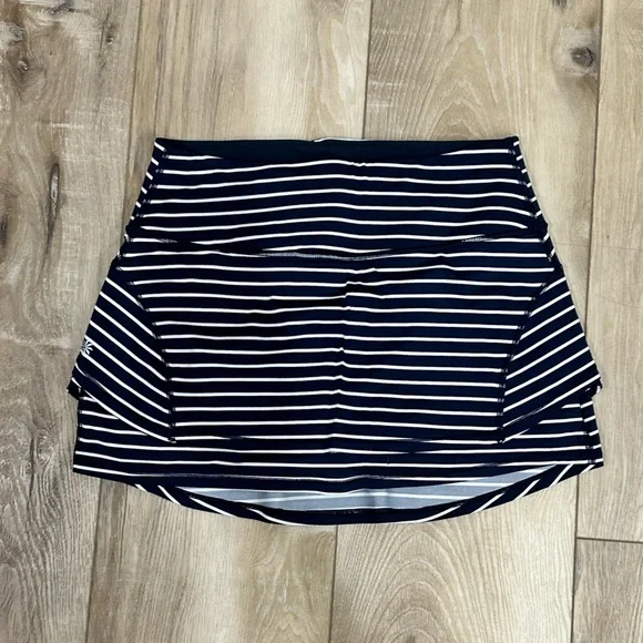 LIKE NEW ATHLETA Stealth Sculptek Skirt Tennis Skirt - Picture 2 of 12